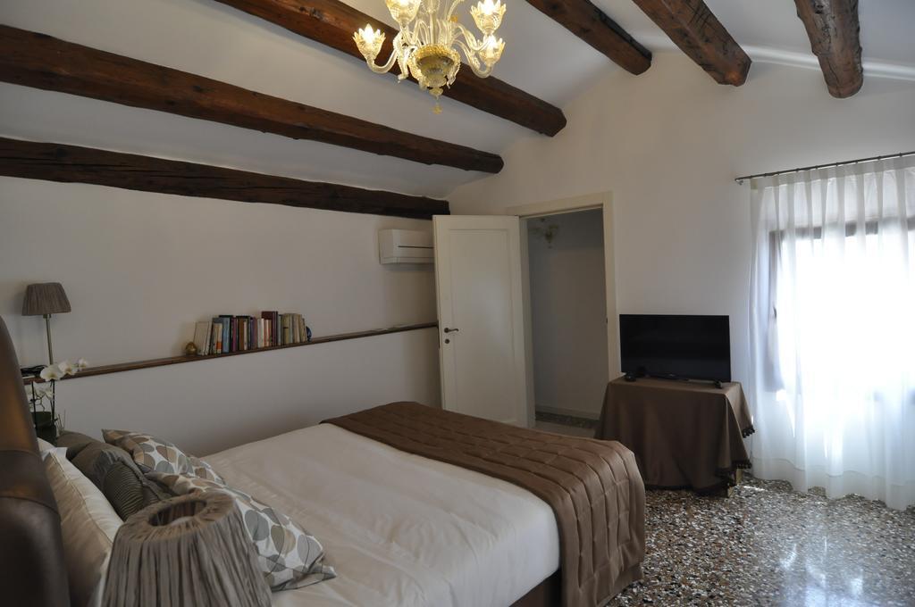 Casa Colleoni Bed & Breakfast Venice Exterior photo